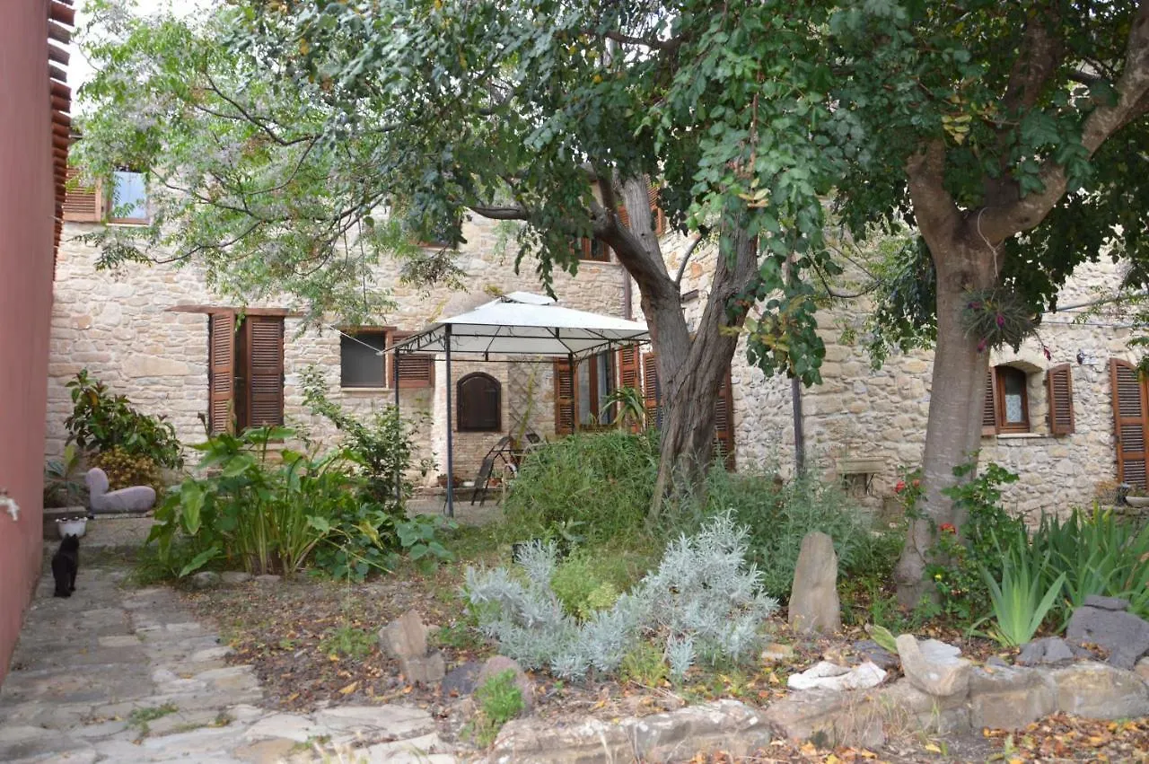 Sa Domu De Sa Contissa Bed & Breakfast Selegas